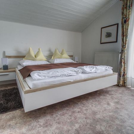 Garni Sonnegg Bed & Breakfast Petersberg Exterior photo