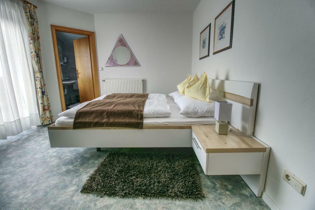 Garni Sonnegg Bed & Breakfast Petersberg Exterior photo